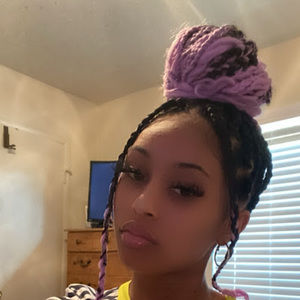 Meet your Posher, Samara